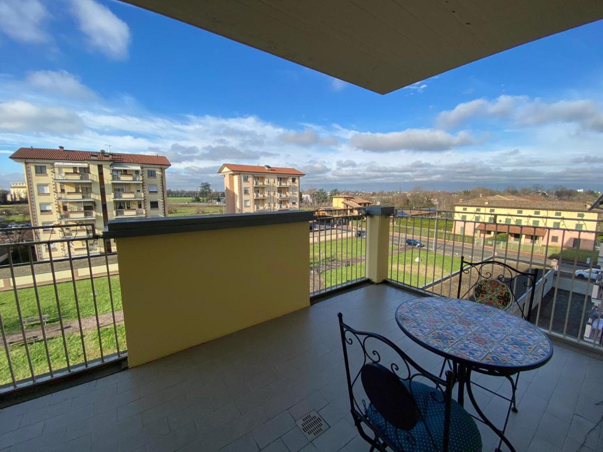 Apartament Casa Di Alice Parma Zewnętrze zdjęcie