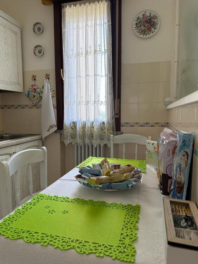 Apartament Casa Di Alice Parma Zewnętrze zdjęcie
