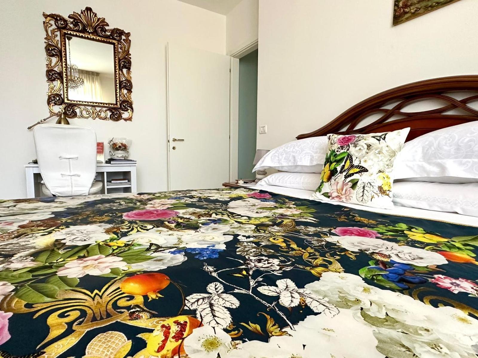 Apartament Casa Di Alice Parma Zewnętrze zdjęcie