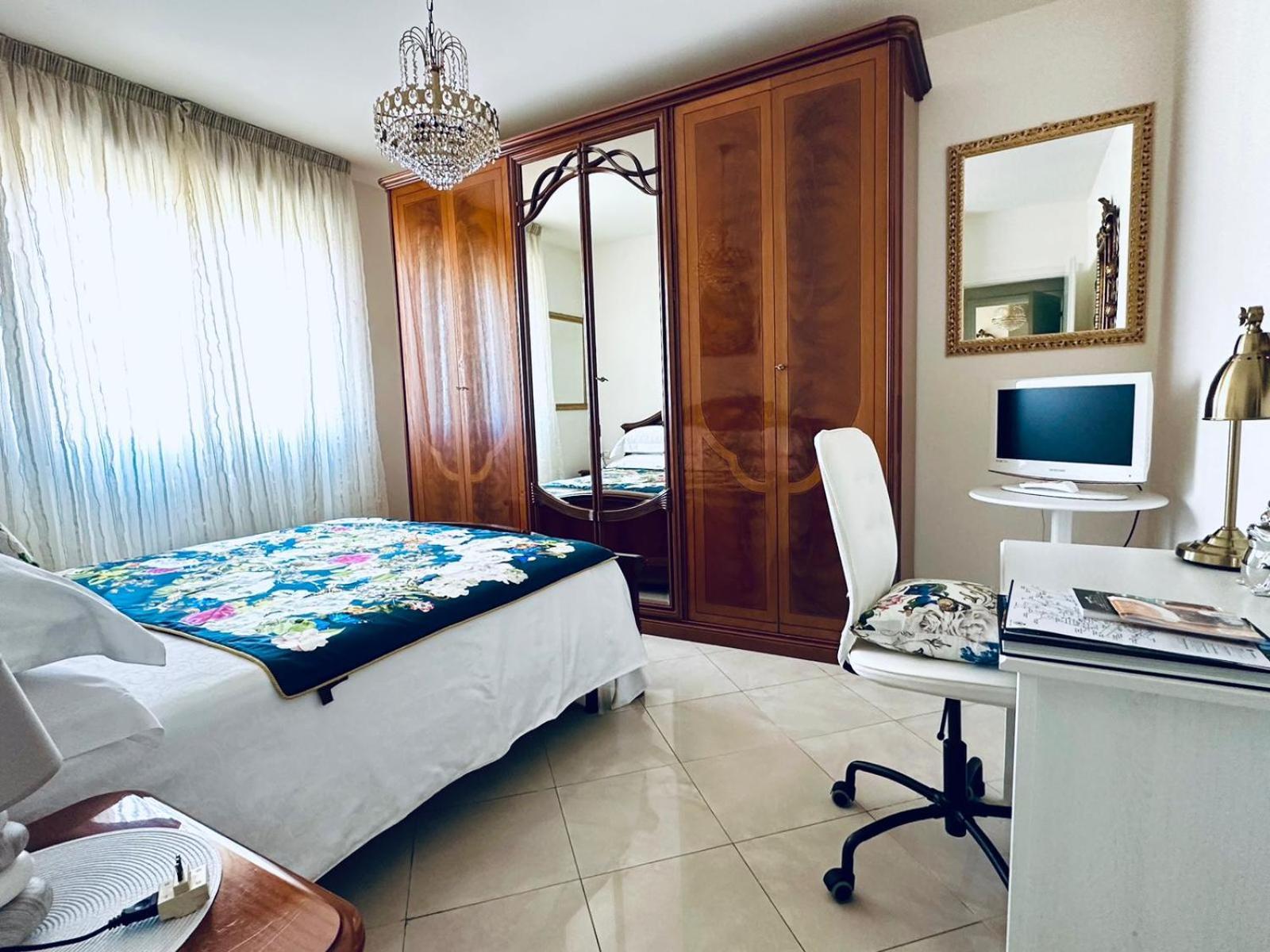 Apartament Casa Di Alice Parma Zewnętrze zdjęcie